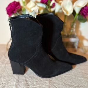 Zara‎ Cowboy Split Suede Leather Heeled Ankle Boots Black Size 36 UE, Size 6 US.
